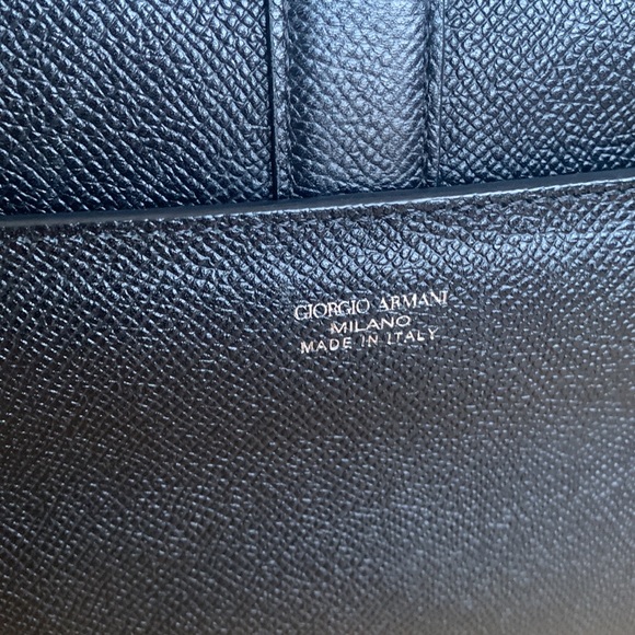 Giorgio Armani -top handle bag - black textured leather with silver hardware - Picture 2 of 9